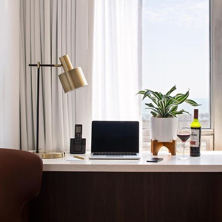 Le Meridien Essex Чикаго Екстериор снимка