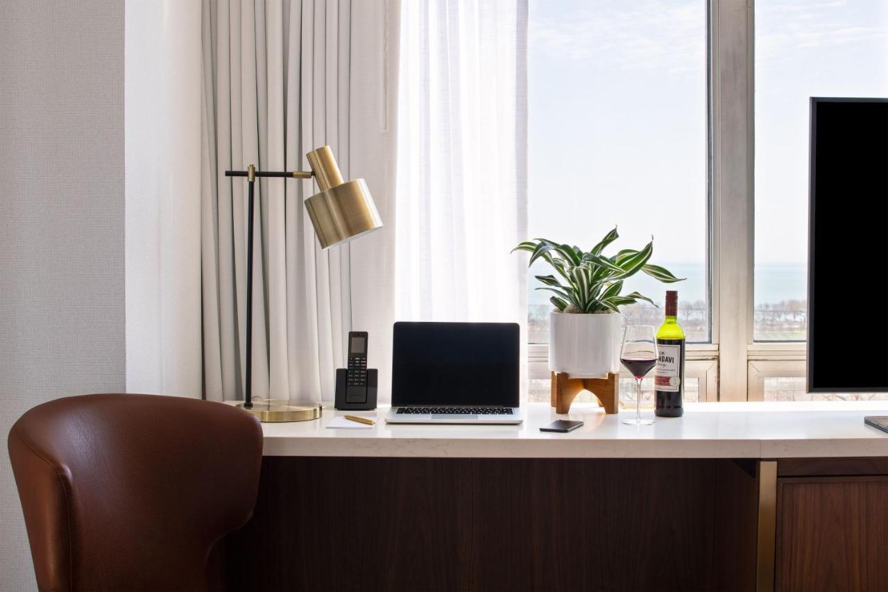Le Meridien Essex Чикаго Екстериор снимка