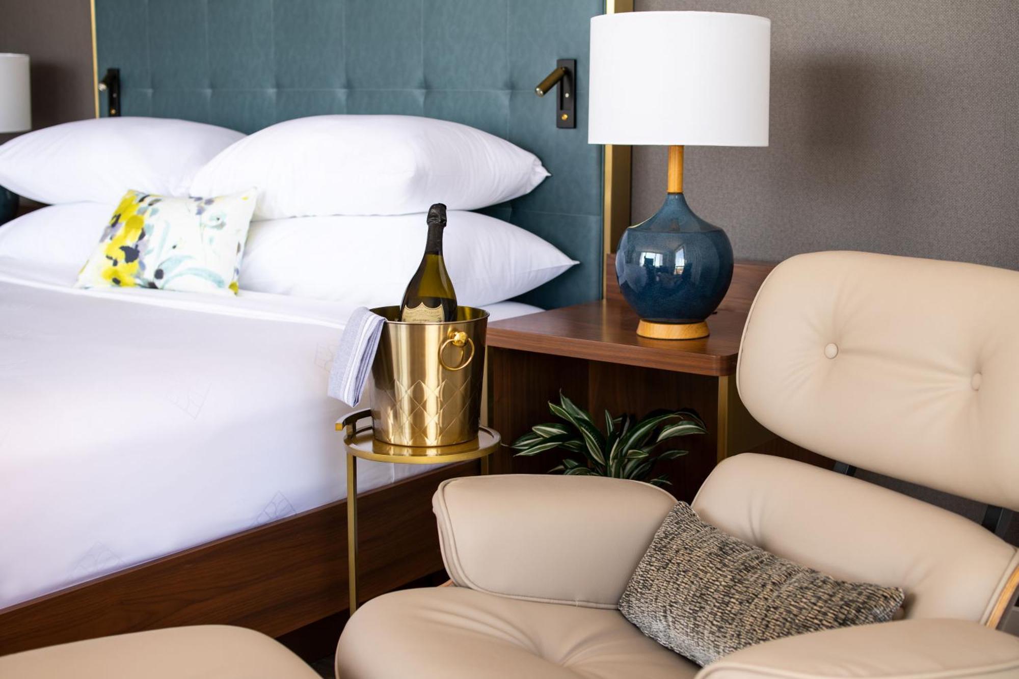 Le Meridien Essex Чикаго Екстериор снимка